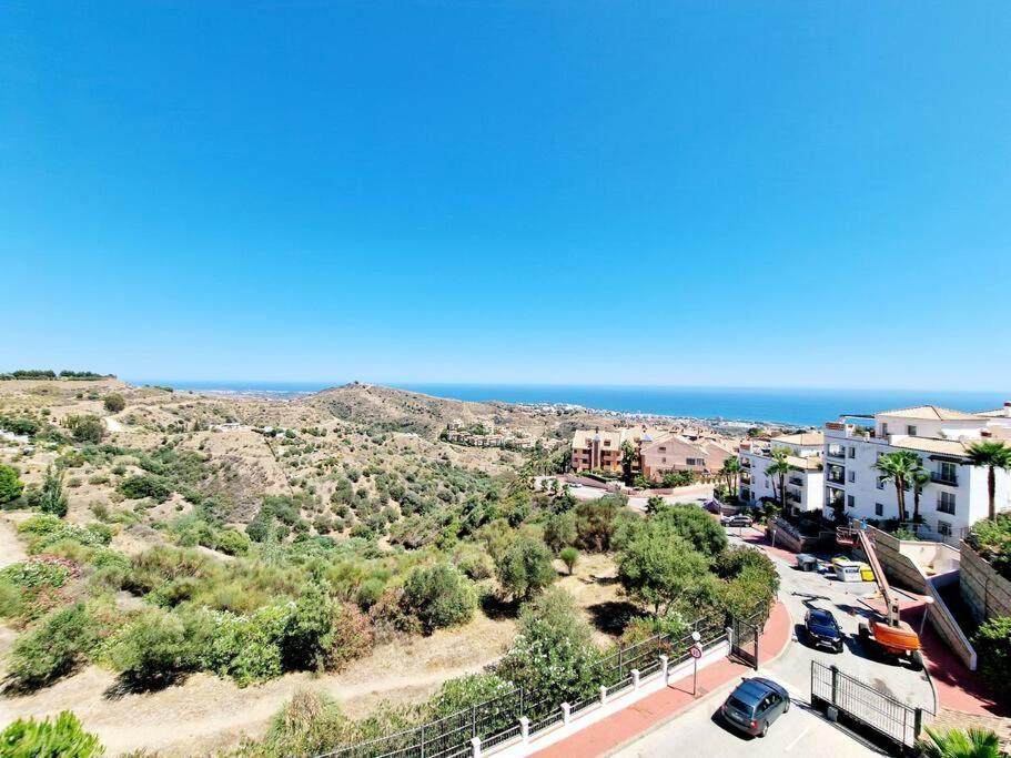 Las Palmeras Seaviews Mijas Exterior photo